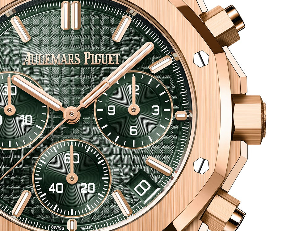 Audemars Piguet Royal Oak SELFWINDING CHRONOGRAPH “50TH ANNIVERSARY” Ref# 26240OR.OO.1320OR.04 - Image 3